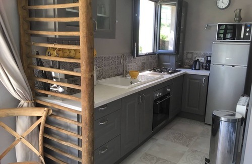 Curtil-Vergy Cottage | Secluded Cottage for Nature Lovers with Private Pool & Spa