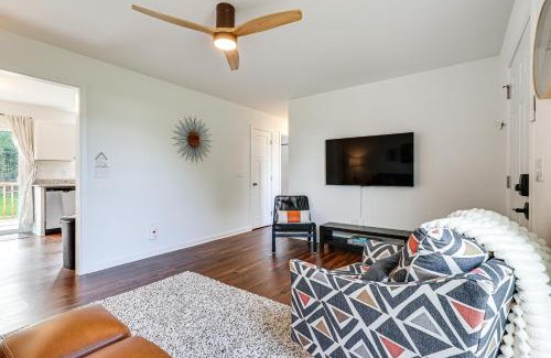 Guntersville House | Secluded Guntersville Retreat Steps from Lake and Marinas