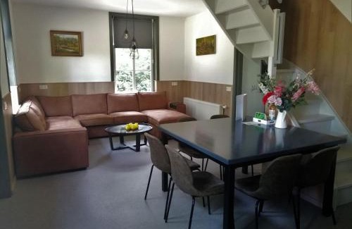 Erp House | Tranquil Holiday Retreat in Erp with Garden & Pet Access