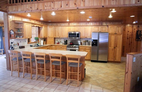 Hibbing House | Idyllic Lake Retreat with Scenic Trails and Family Amenities