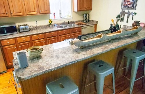 Wedowee Cottage | Ideal Getaway at Lake Wedowee - Pet Friendly & Scenic Views