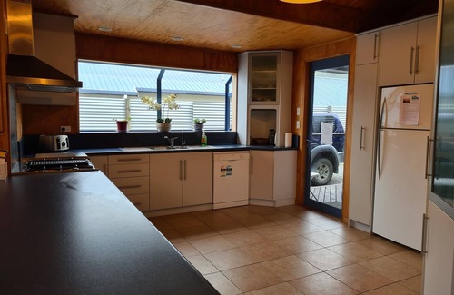 Mahia House | Beautiful Family Retreat with Pool and Child-Friendly Space