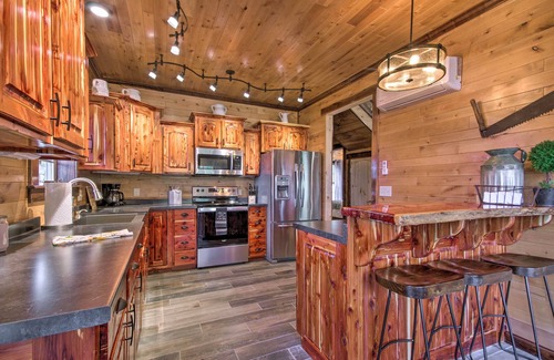 Elizabeth Cabin | Idyllic Log Cabin with Lake Access, Decks & Top Amenities