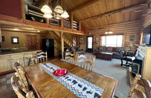 Ennis House | Secluded Montana Cabin with Stunning Madison River Valley Views, Near Ennis, MT