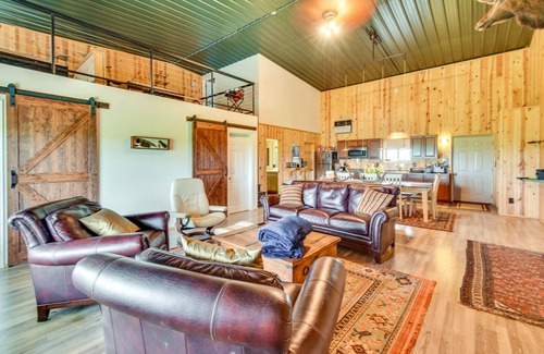 Brule House | Idyllic Nebraska Retreat: 4 Mi to Lake McConaughy