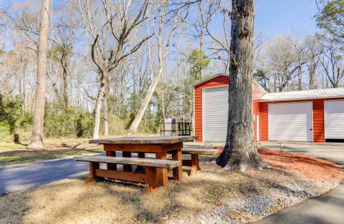 Newport House | Idyllic Newport Escape with Fire Pit and Pet-Friendly Amenities