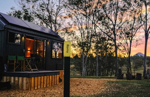 Flinders Lakes House | Secluded & Pet Friendly Cabin Deep in Nature - Remy