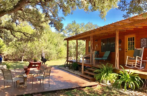 Utopia Cabin | Idyllic Cabin Retreat on 1,000 Acre Ranch Near Garner