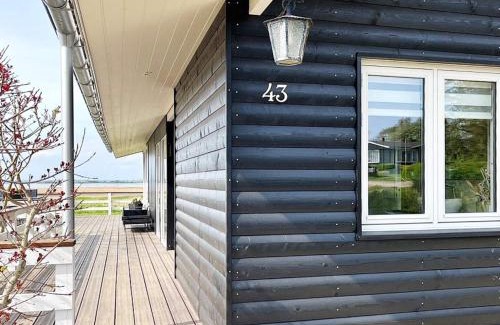 Bøjden House | Cozy Holiday Home for 4 in Pet-Friendly Faaborg