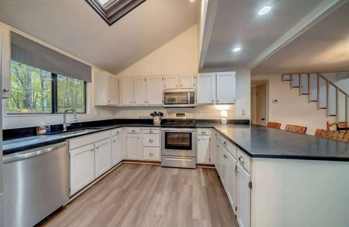 Hedgesville Cabin | Tranquil Retreat with Fire Pit & Pool Access Awaiting You