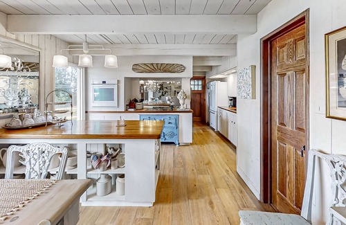 Fernandina Beach House | Secluded Riverfront Retreat: Dock, Firepit & Scenic Views
