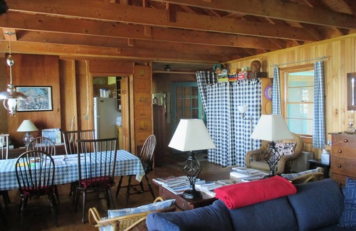 Castine Cottage | Tranquil Sunset Retreat with Ocean View on Penobscot Bay