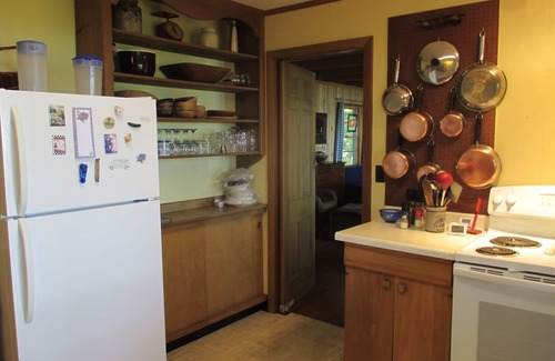 Castine Cottage | Tranquil Sunset Retreat with Ocean View on Penobscot Bay