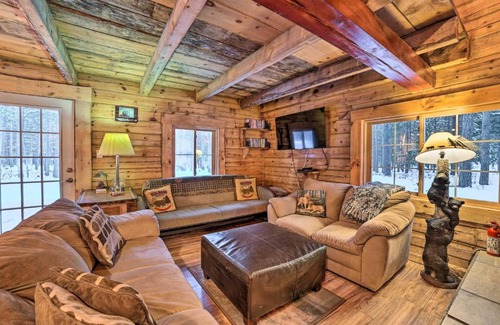 Vanderbilt House | Idyllic Vanderbilt Cabin, Pet-Friendly & 10/10 Rated!