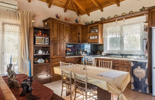 Kalo Chorio Villa | Unique House with Private Pool and Scenic Views Await