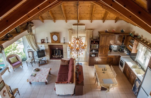 Kalo Chorio Villa | Unique House with Private Pool and Scenic Views Await
