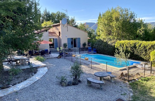 Soubes Villa | Discover a Secluded Villa with Pool in Picturesque Village