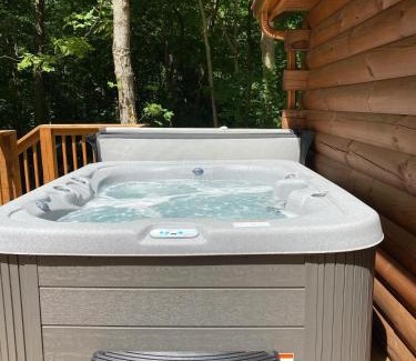 Carbon Hill House | Serene Cabin Retreat in Wooded Hocking Hills