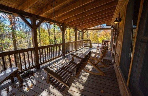 Vilas Cabin | Convenient Retreat: Close to Everything with Unique Amenities