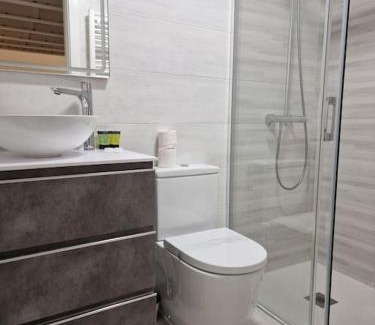 Adelfas Apartment | Stylish Loft Near Metro Pacífico with Child-Friendly Amenities