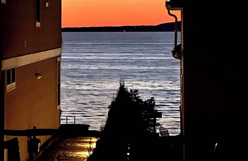 Beulah Apartment | Ideal Getaway Near Downtown Beulah & Crystal Lake Fun