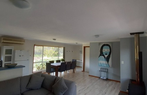 Second Valley House | Inviting Second Valley Holiday House Steps from the Beach