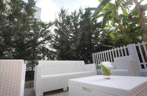 Amantea Bed & Breakfast | Relax at Secondo Binario: Oceanfront Retreat with Pool