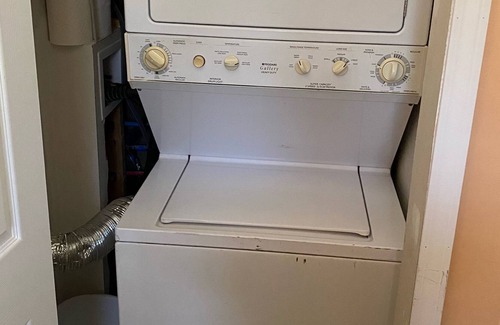Alger House | Secord Lake rental, Lake is currently not available due to dam inspection.