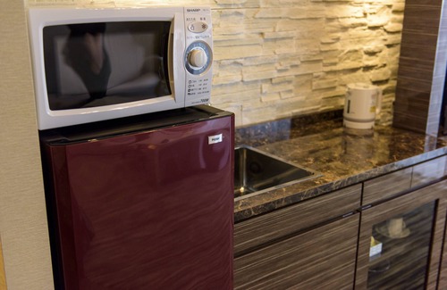 Makishi Apartment | Discover Secret House Makishi: Oceanfront Bliss Awaits