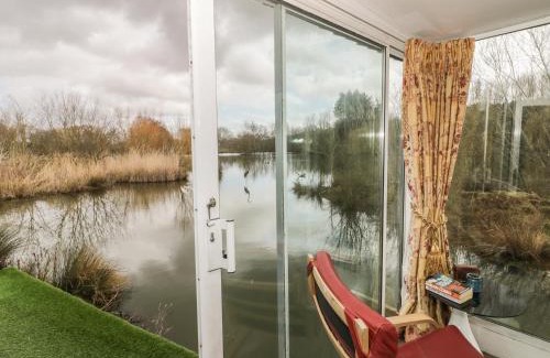 Beckford House | Explore Secret Island Yurt: Guest Rated 10/10 Experience