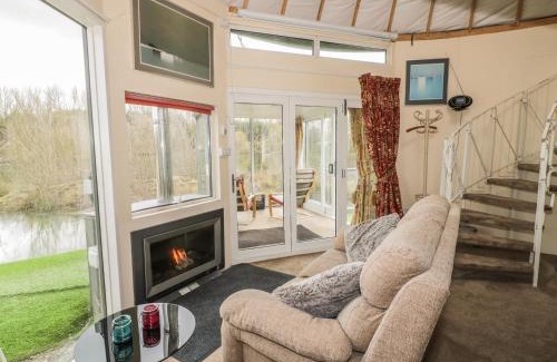 Beckford House | Explore Secret Island Yurt: Guest Rated 10/10 Experience