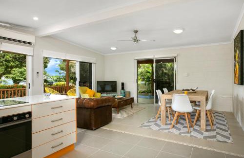 Wongaling Beach House | Discover Secret Mission: Pet-Friendly Oceanfront Retreat