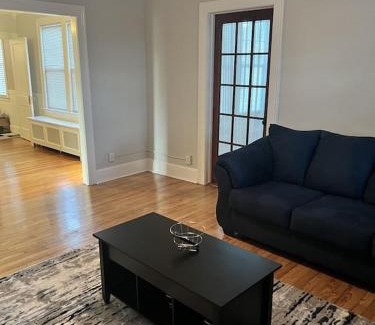 Hartford Apartment | Discover a Hidden Oasis in Hartford with Pet-Friendly Perks