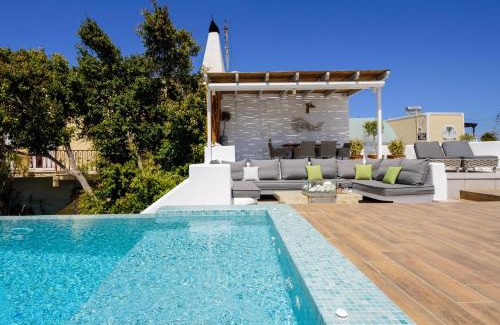 Fira Villa | Enchanting Secret Spot Villa with Oceanfront Pool & Spa