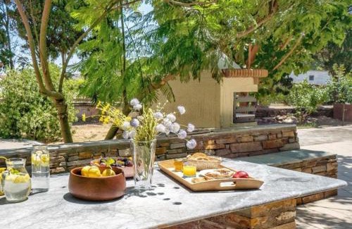 Paleopolis House | Secret Valley - Chora's Hideaway