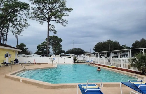 Clermont House | Perfect Retreat: 3 Pools, Golf & Lakes Near Theme Parks