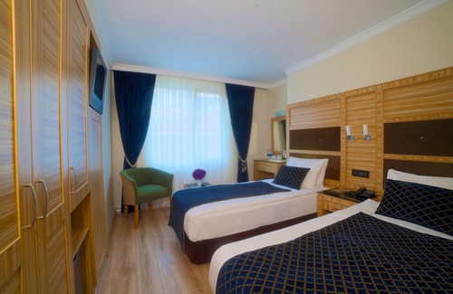 Kabatas Hotel | Relax at Sed Hotel: Pool, Spa & Family-Friendly Comfort
