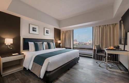 Iloilo Hotel | Explore Seda Atria: Top-Rated 4-Star Hotel with Great Amenities