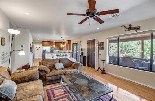 West Sedona House | Inviting Sedona Chimney Rock Cottage - Scenic Mountain Views