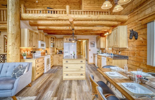 Pagosa Highlands House | Guest Rated: 9.8 - Pet Friendly Cabin with Mountain Views