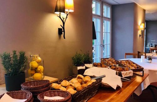 Steckborn Hotel | Discover See & Park Hotel Feldbach: Pet-Friendly Retreat