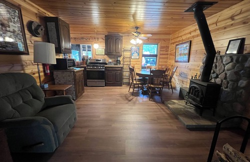 Wautoma Cottage | Book Your Getaway Now: Pet-Friendly with Ocean Views!