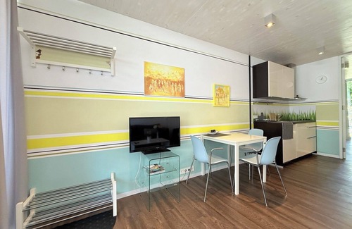 Stetten Apartment | See und Mehr Apartment 1 - Modern apartment with covered terrace by the lake