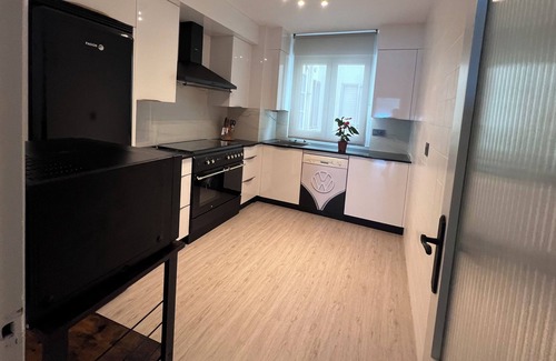 Dean Pequeno Apartment | See views, beach at 50meters walking distance