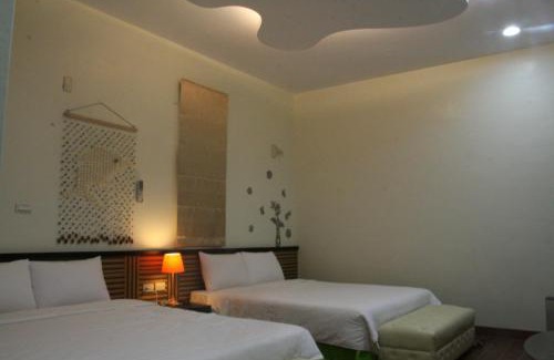 Magong House | Dreamy Oceanfront B&B with Breakfast & Child-Friendly Fun