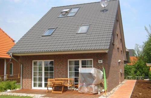 Gross Schwansee House | Coastal Retreat at Seebär with Breathtaking Ocean Views