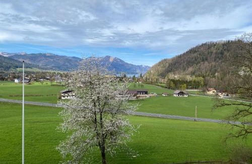 Strobl Apartment | Discover Seeblick 219: Family-Friendly Getaway with High Ratings