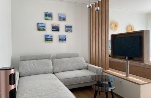 Strobl Apartment | Discover Seeblick 219: Family-Friendly Getaway with High Ratings