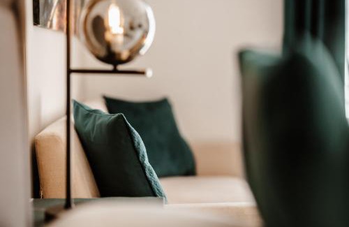 Faak am See Apartment | Seeblick Apartment: Guest Rated 9.4 & Family-Friendly Stay