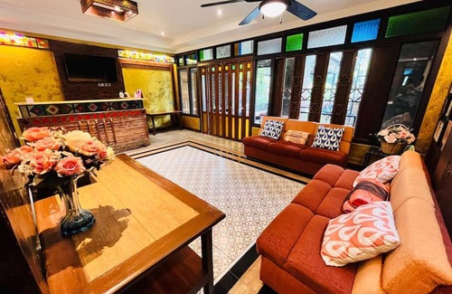 Chang Phueak House | Explore Seed Villa: A Thai Garden Retreat with Spa & Dining